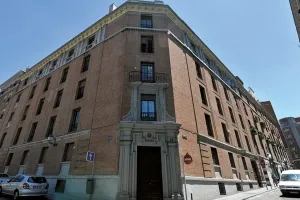OUR SCHOOL IN MADRID DQ 1