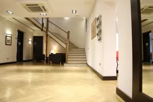 OUR SCHOOL IN MADRID DQ 4