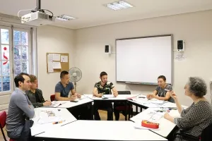 UNSERE SCHULE IN MADRID DQ 14